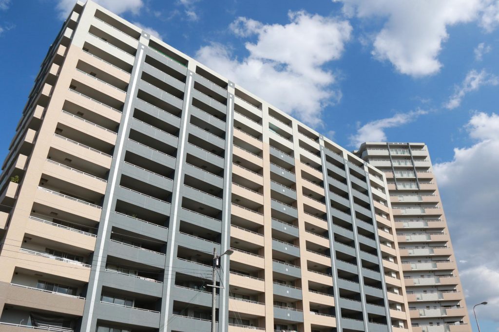 住宅ローン返済中のマンションを売却する方法とは？